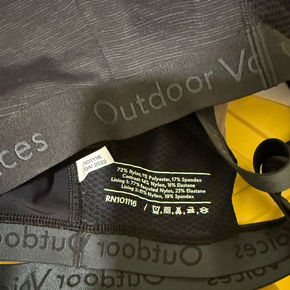 Outdoor Voices NWOT Move Free Criss Cross TechSweat Night Crop Top Sports Bra M - Picture 3 of 4